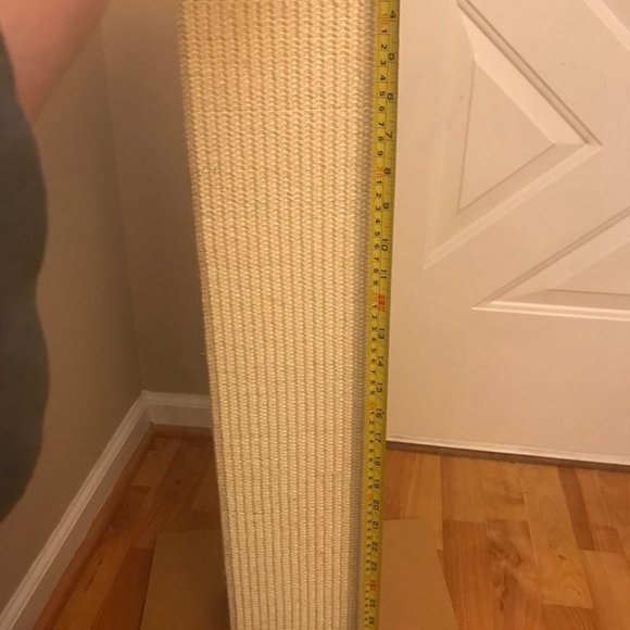 Catnip Balls and SmartCat The Ultimate 32-in Sisal Cat Scratching Post - Picture 2 of 3